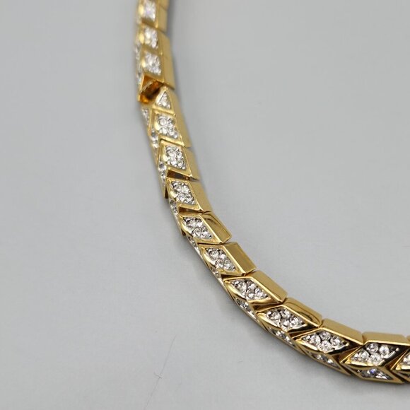 Gold Tone Chevron Tennis Bracelet 8" Clear Stone - Picture 3 of 9